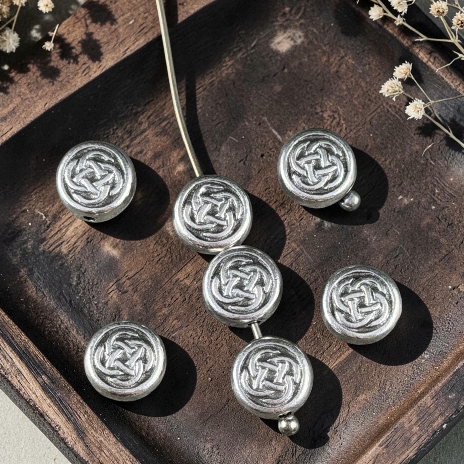 TierraCast 7mm Celtic Knot Bead, Antiqued Silver Plated Pewter (PF/758-77) * Qty. 6