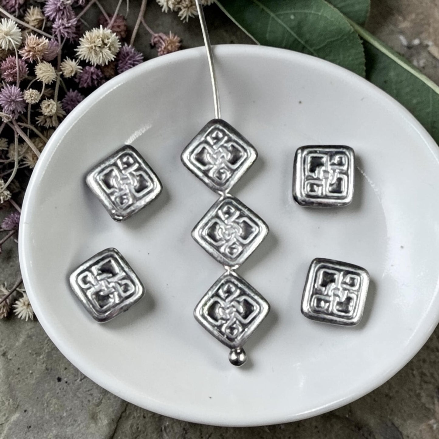 TierraCast 7mm Celtic Knot Bead, Antiqued Silver Plated Pewter (PF/760-77) * Qty. 6