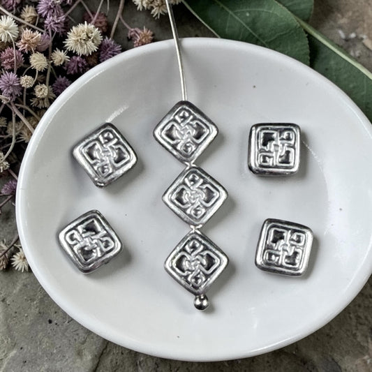TierraCast 7mm Celtic Knot Bead, Antiqued Silver Plated Pewter (PF/760-77) * Qty. 6