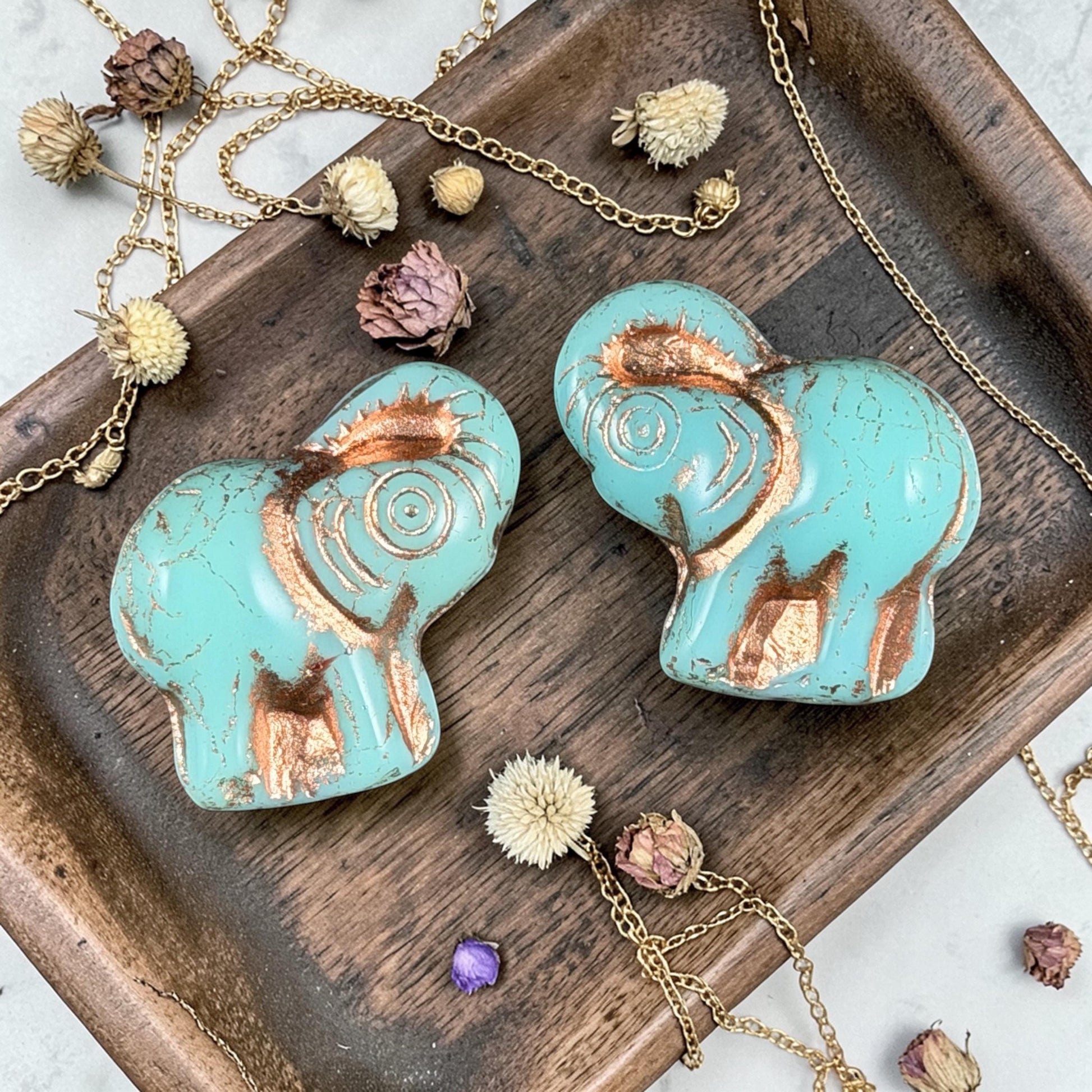 Czech Glass Beads - 20x23mm Elephant Bead, Mint Blue with Copper Wash (PackN1) * 3 Beads