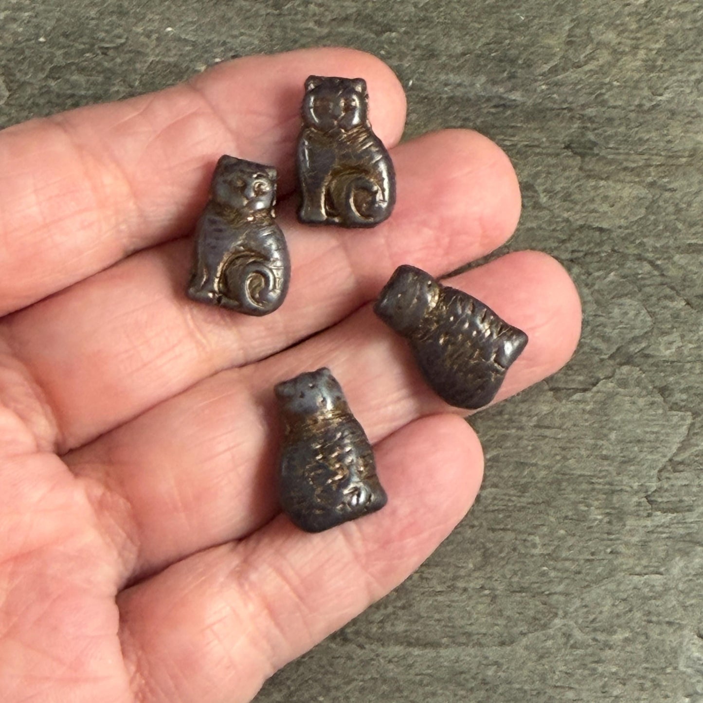 Czech Glass Beads - 17x12mm Cat, Brown and Gray with Bronze Wash (CAT-BGB1) * Qty. 6
