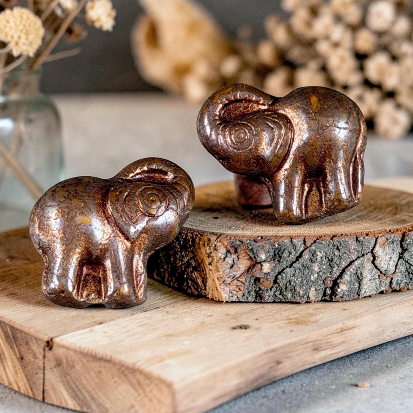 Czech Glass Beads - 20x23mm Elephant Bead, Dark Brown with Copper Wash (Pack10) * 3 Beads