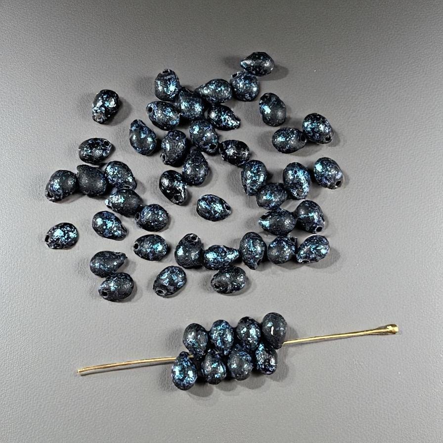Czech Glass Beads - 7x5mm Briolette Tear Drop, Black with Metallic Blue Wash (DRO/N-0235) * 50 Beads