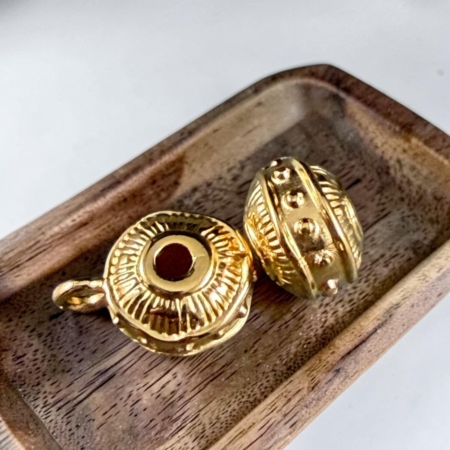 Bail Bead with loop and 2.2mm Hole, 24k Gold Plated, Nickel Free (PF/15447-12) * Qty. 3