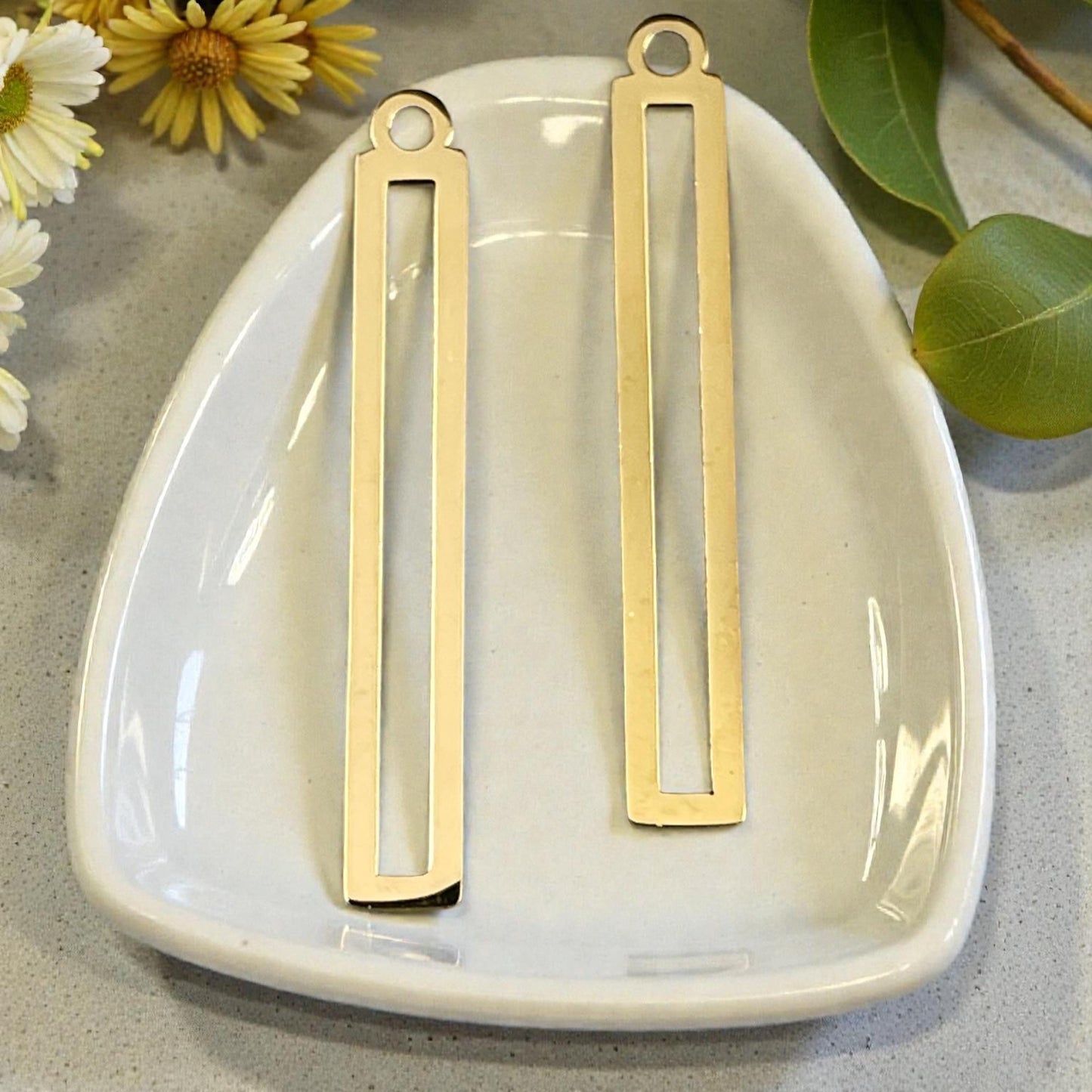 Open Rectangle Charms, 32mmx4.5mm, 18k Gold Plated Stainless Steel (LA046g) * 1 Set