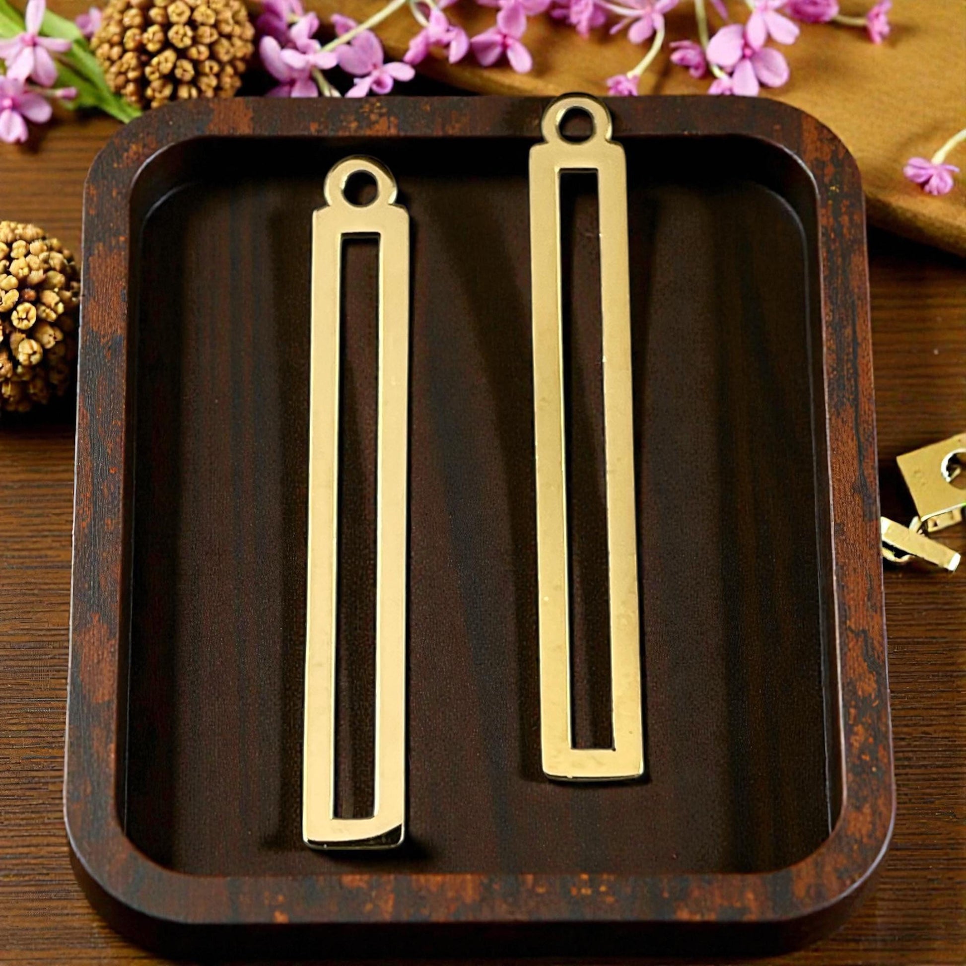 Open Rectangle Charms, 32mmx4.5mm, 18k Gold Plated Stainless Steel (LA046g) * 1 Set