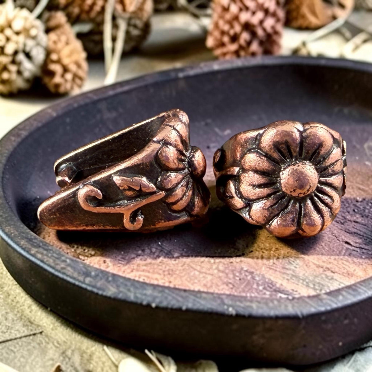 TierraCast 16mm Blossom Pinch Bail, Antiqued Copper Plated (PF/910-87) * Qty. 2