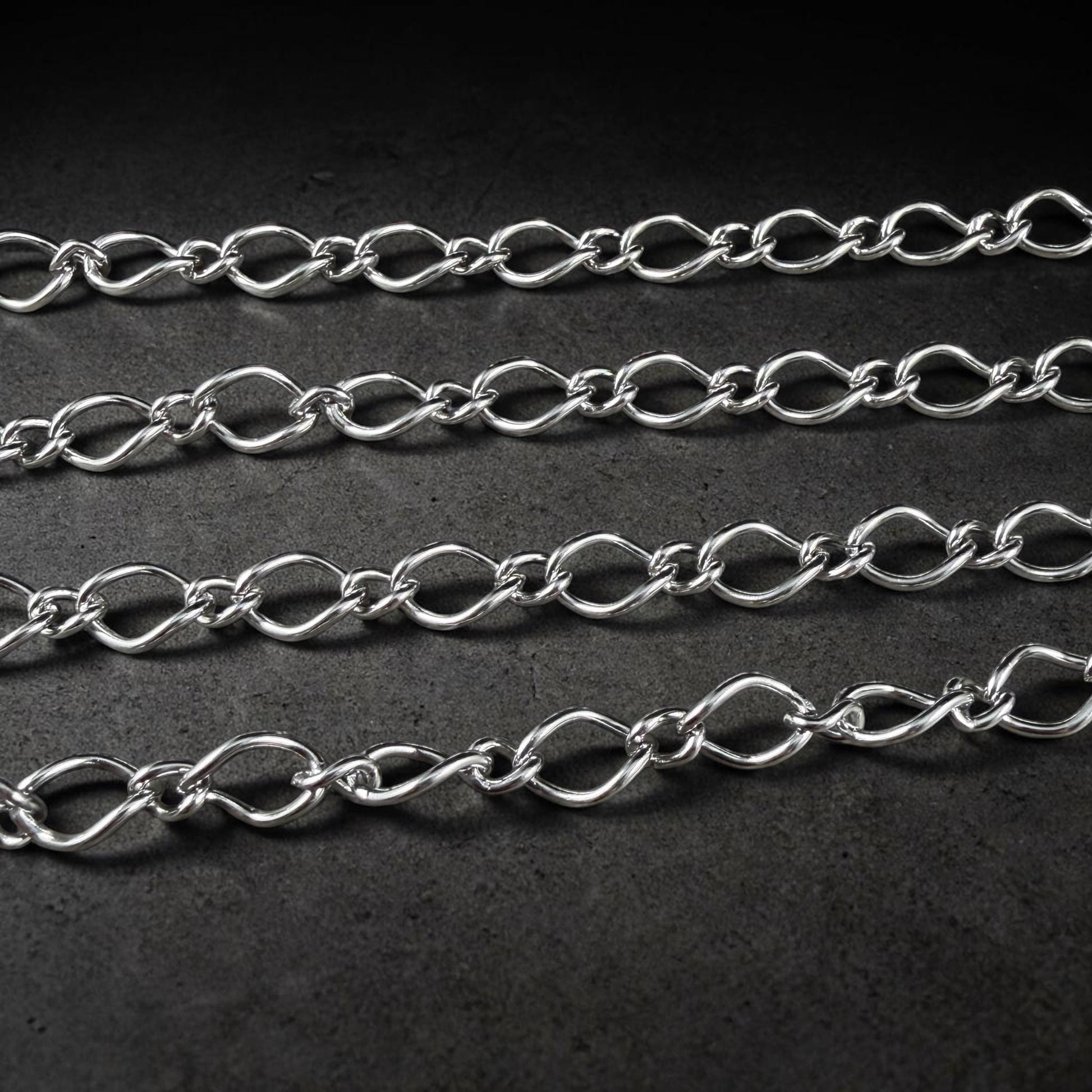 Chain by the Foot - 304 Stainless Steel Figaro Chain, 8x11mm Unwelded Links, Platinum Color (A016-74P-A) * 1 Yard