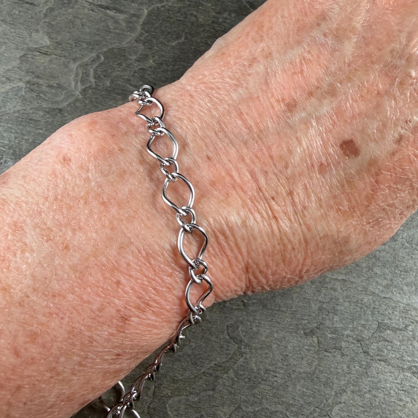 Chain by the Foot - 304 Stainless Steel Figaro Chain, 8x11mm Unwelded Links, Platinum Color (A016-74P-A) * 1 Yard
