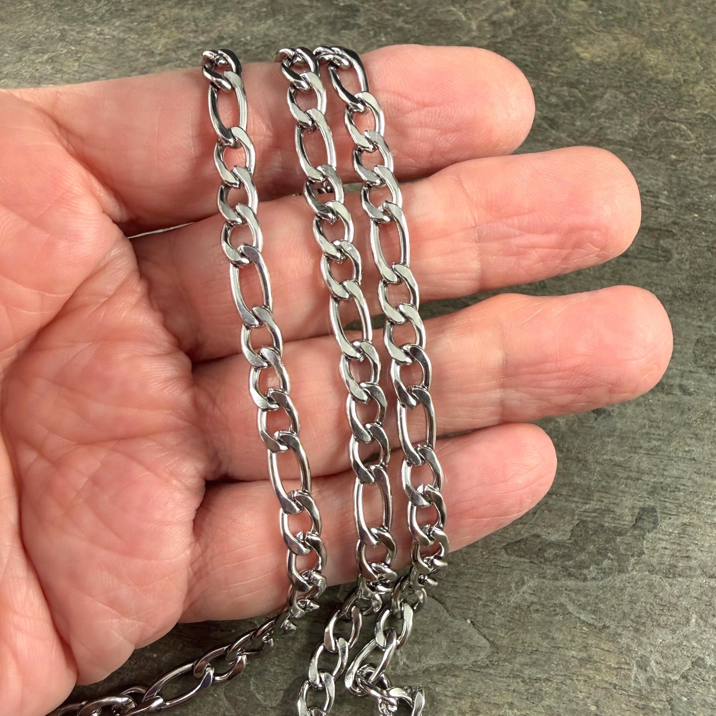 Chain by the Foot - 304 Stainless Steel Figaro Chains, Flat Curb Unwelded, Platinum Color (G005-C-04P) * 1 Yard