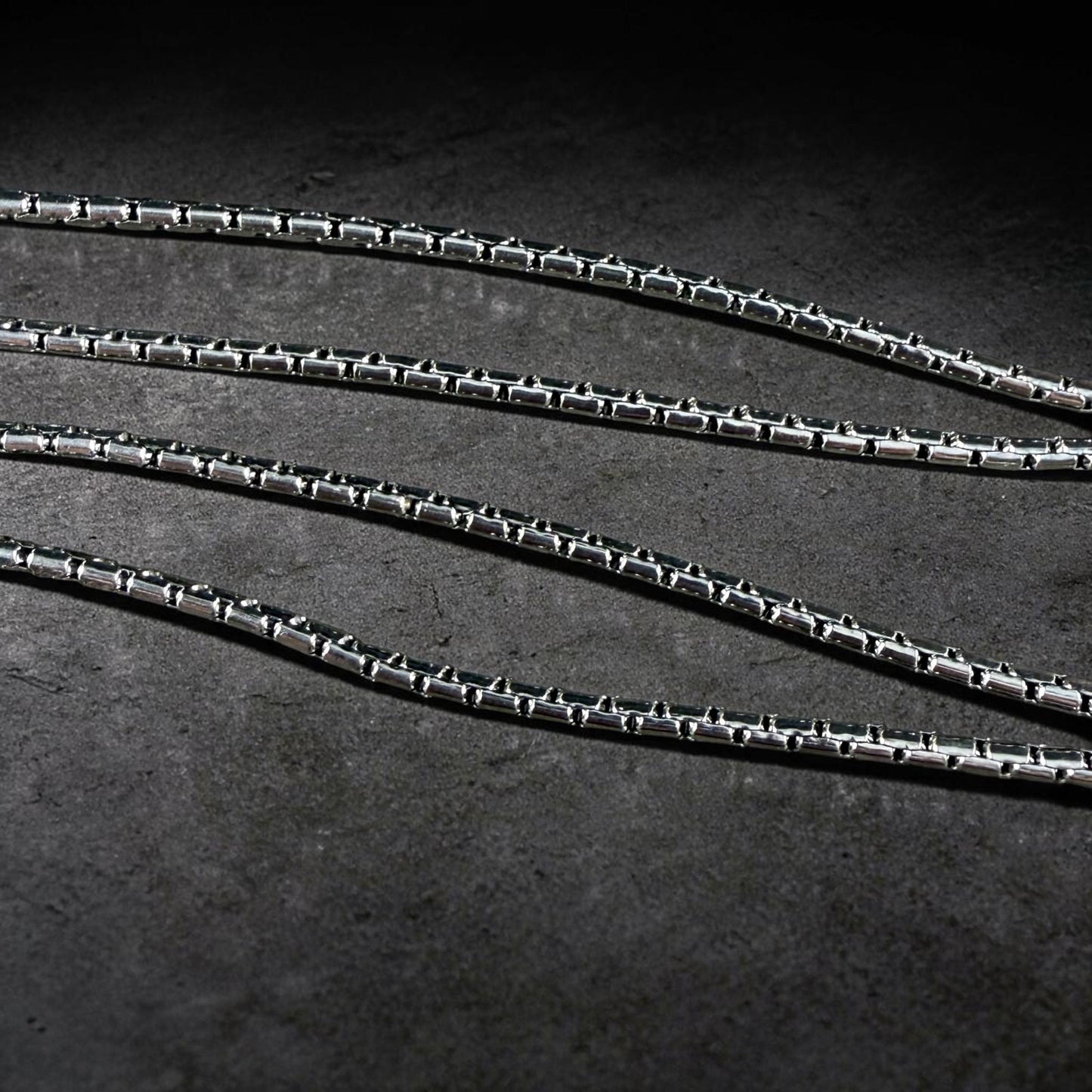 304 Stainless Steel, Boston Link, Platinum Color (E080-18P) * 19.5" Finished Necklace