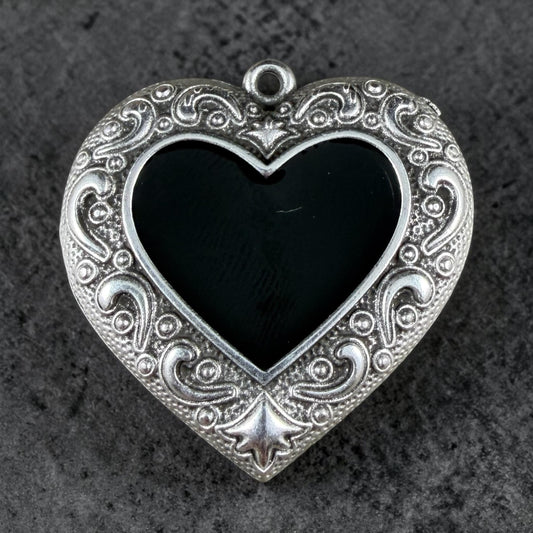 Antiqued Silver 31mm Heart Pendant with Black Enamel Center (PF/15293-72-0565) * Qty. 1