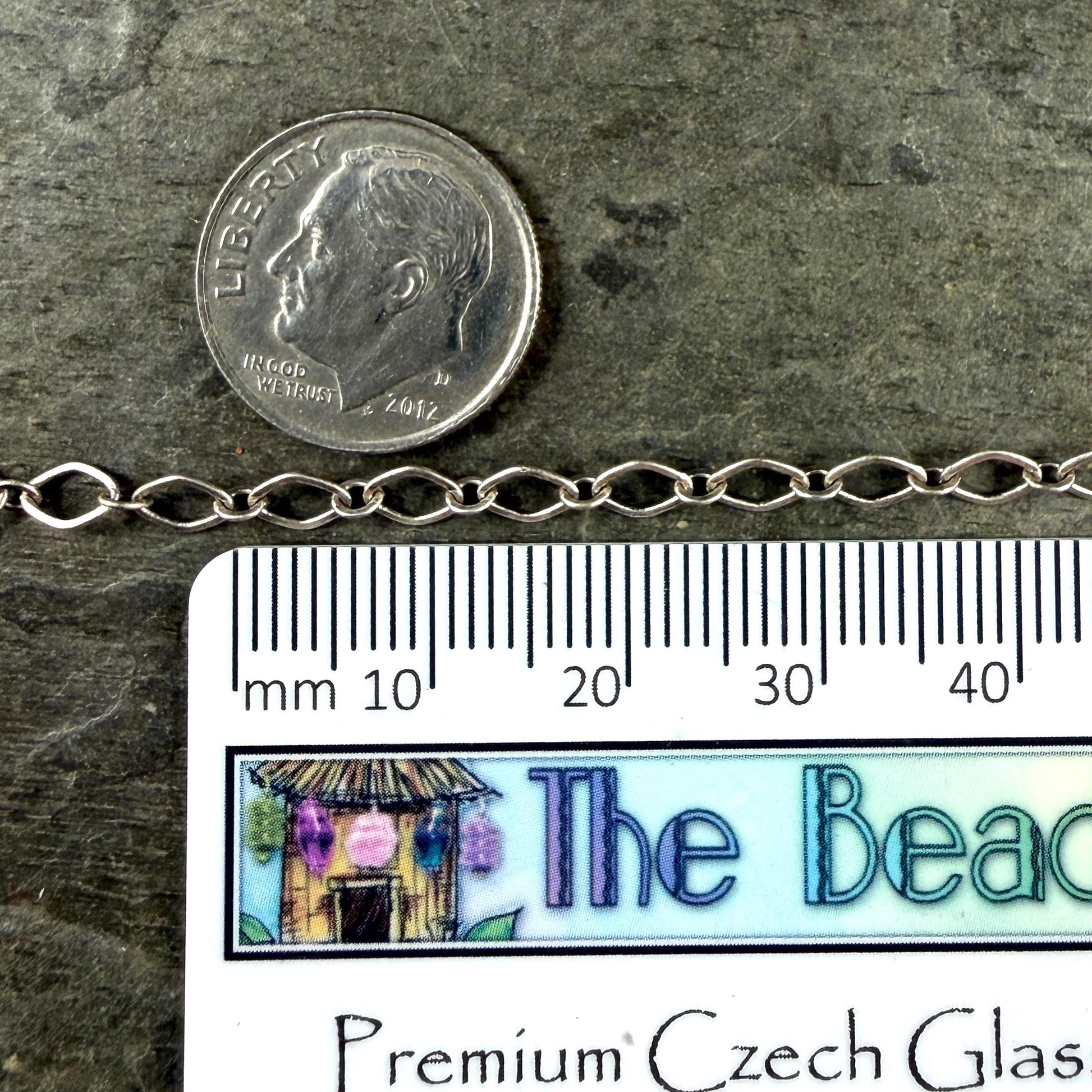 Chain by the Foot - Antiqued Silver Chain, 4x3mm Oval Links (829AS) * 18" Length