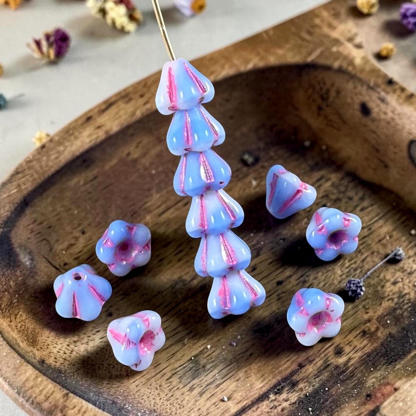 Czech Glass Beads - 6x4mm Bell Flower, Periwinkle and White with Pink Wash (BFlo21) * 30 Beads