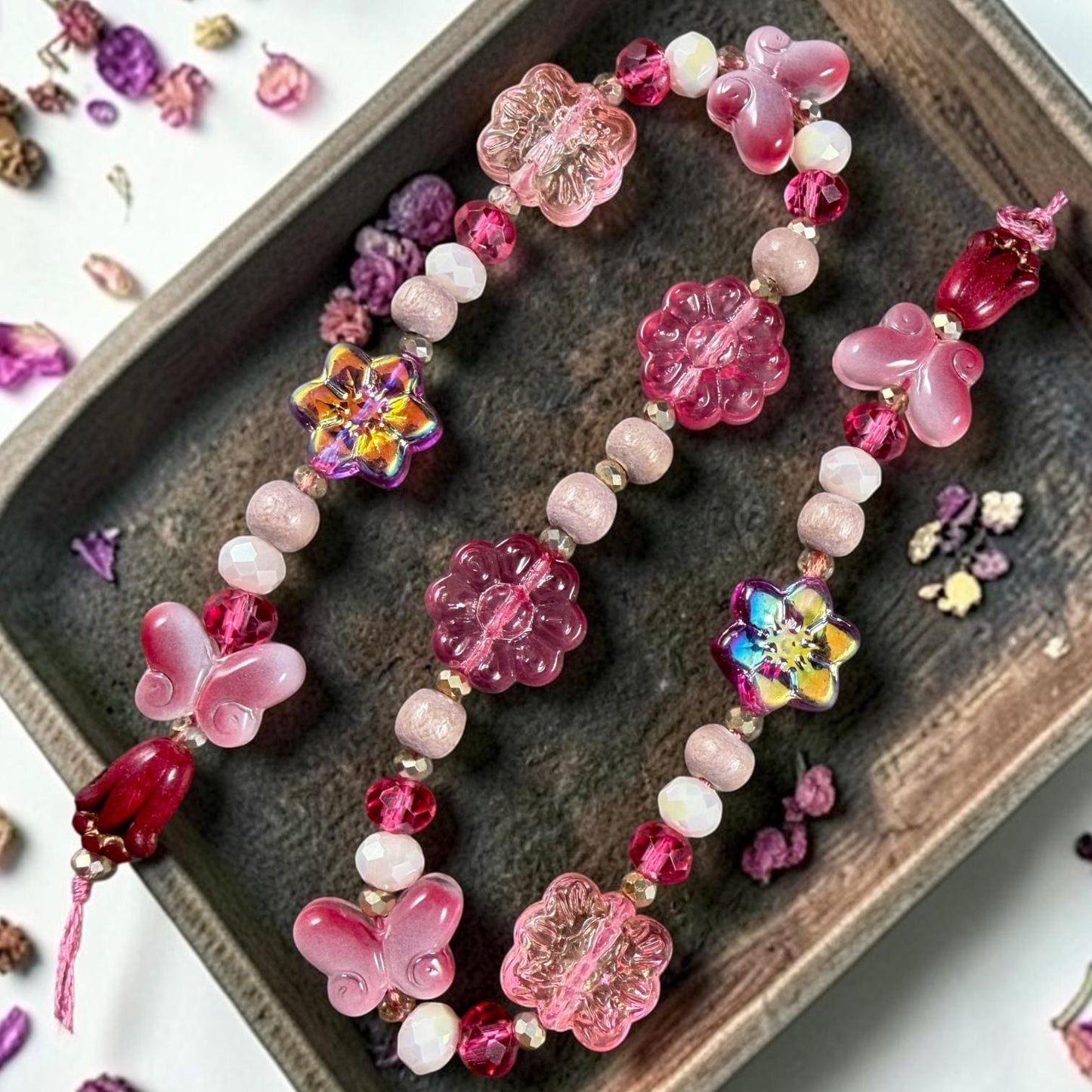 Butterfly Beads - Fuchsia Pink Nature Theme Glass Beads - Exclusive Bead Mix (612.02) - 12" Strand