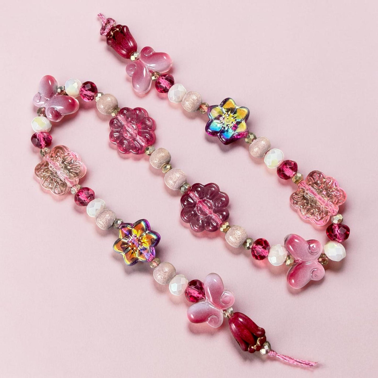 Butterfly Beads - Fuchsia Pink Nature Theme Glass Beads - Exclusive Bead Mix (612.02) - 12" Strand