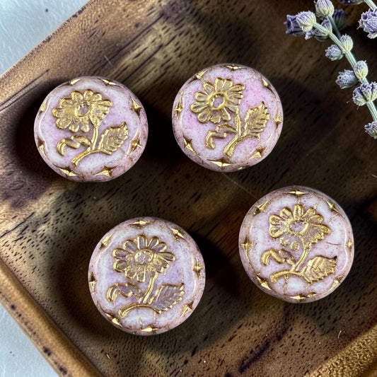 Czech Beads, 18mm Marguerite Daisy, Pale Lavender Silk (Purple/Gold) * 4 Beads