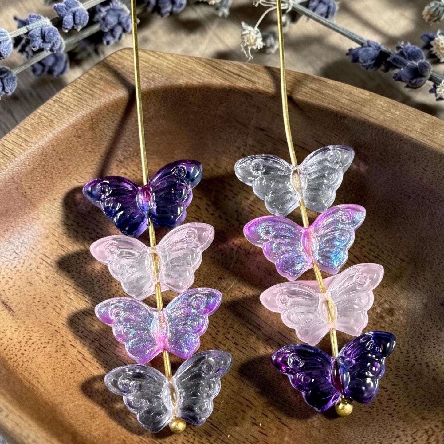 Glass Beads - Purple and Pink Frilly Butterfly Mix * 16 Beads