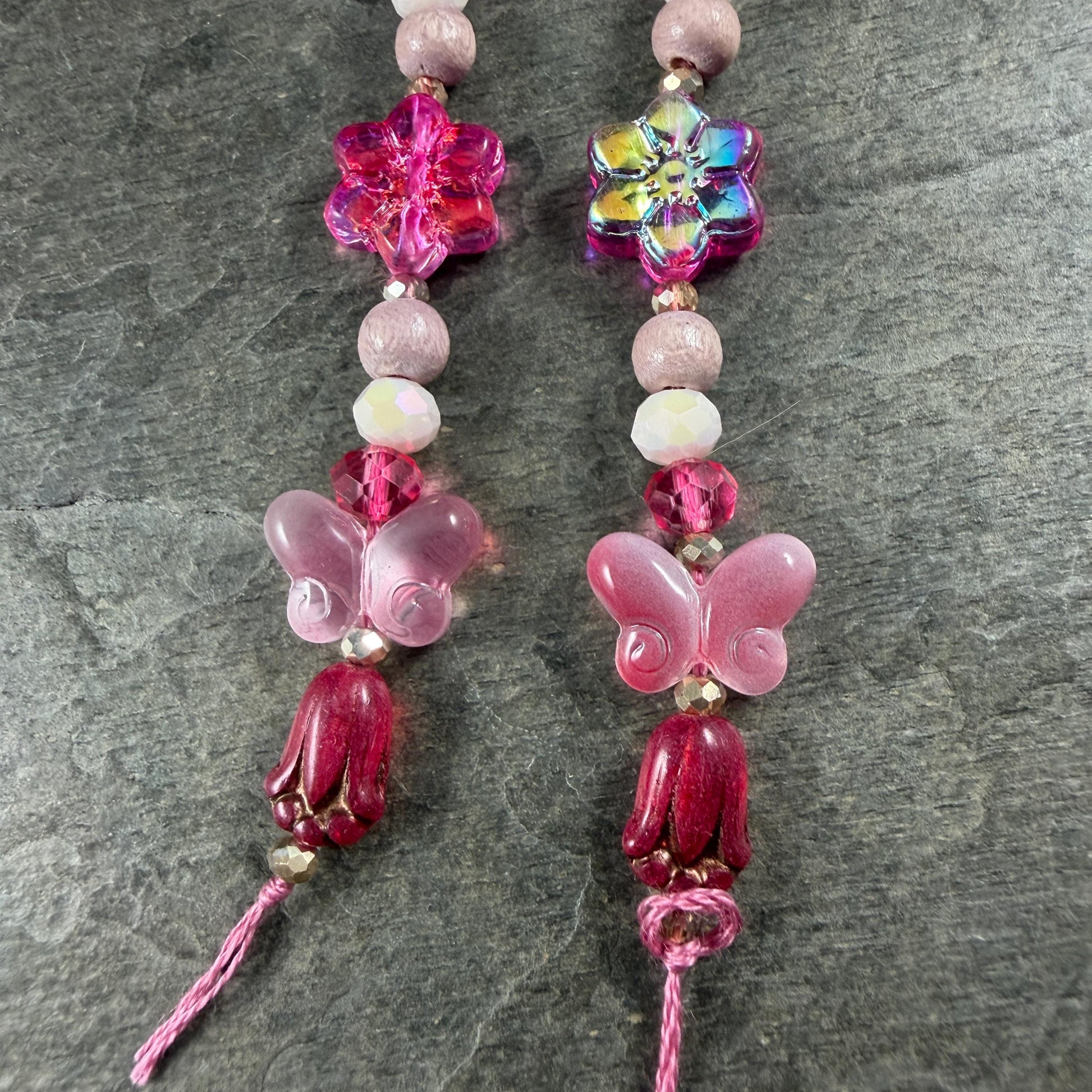 Butterfly Beads - Fuchsia Pink Nature Theme Glass Beads - Exclusive Bead Mix (612.02) - 12" Strand