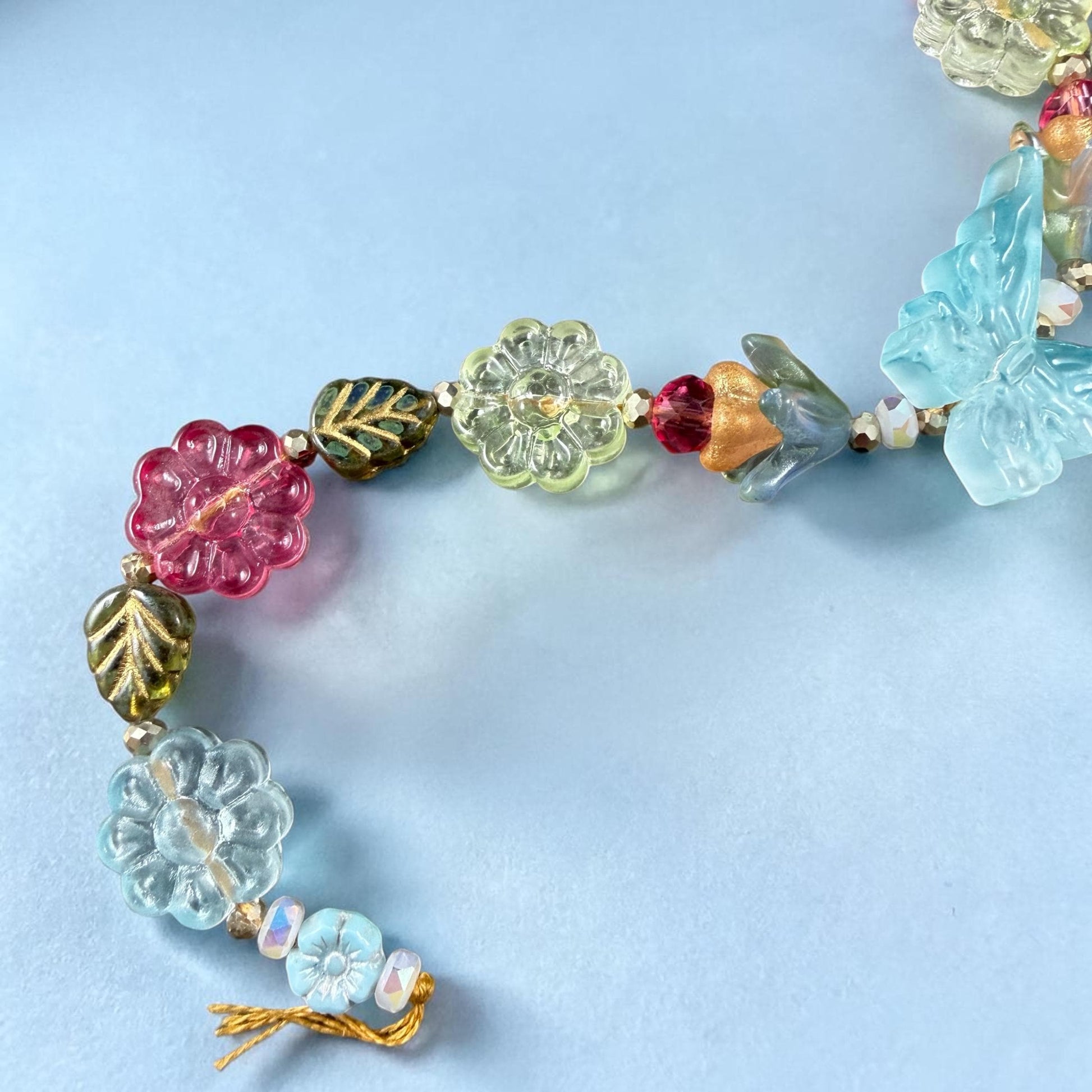 Colorful Mix of Butterflies and Flowers, Nature Theme Glass Beads (612.06) - 18" Strand