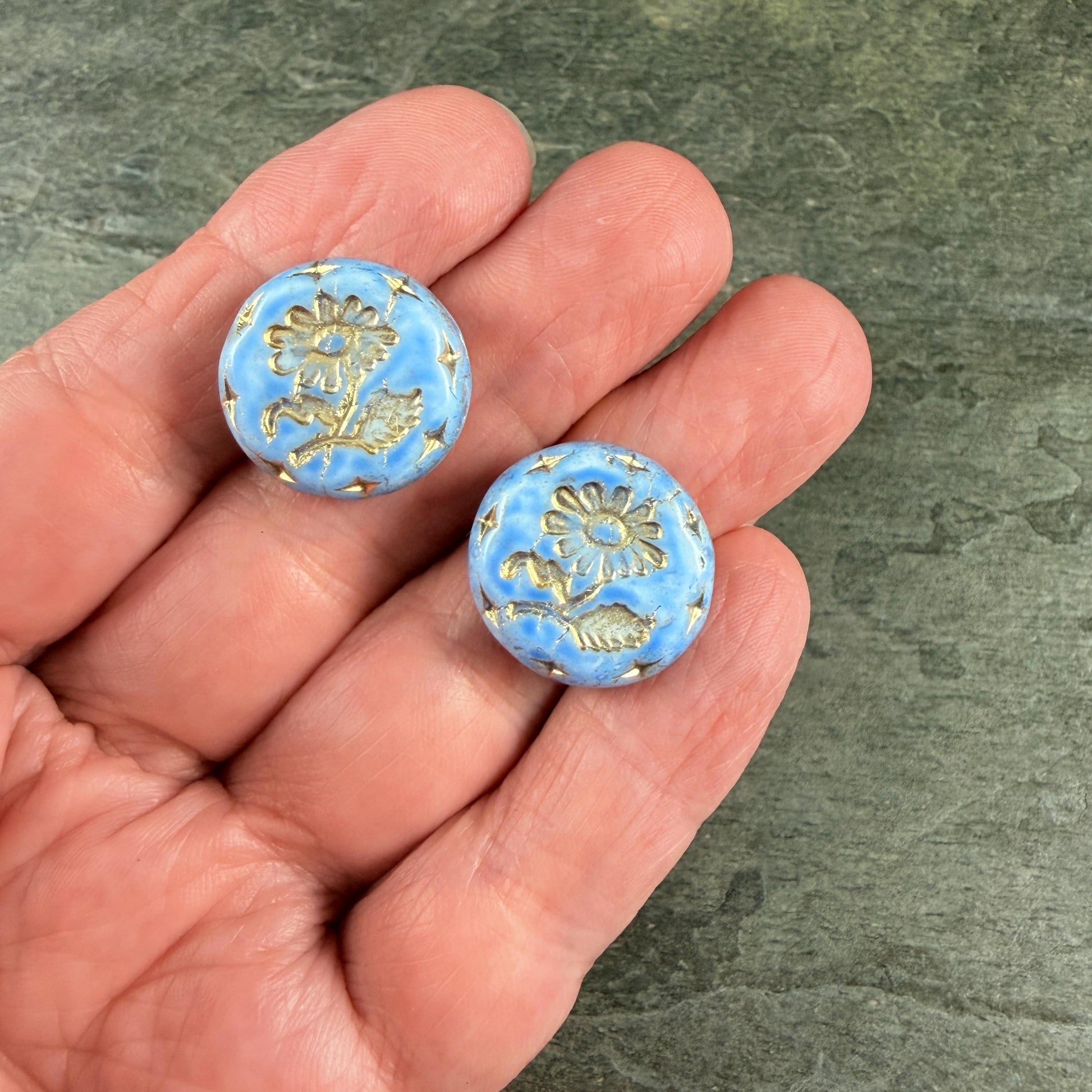 Czech Beads, 18mm Marguerite Daisy, Light Sky Blue (LtBlue/Gold) * 4 Beads