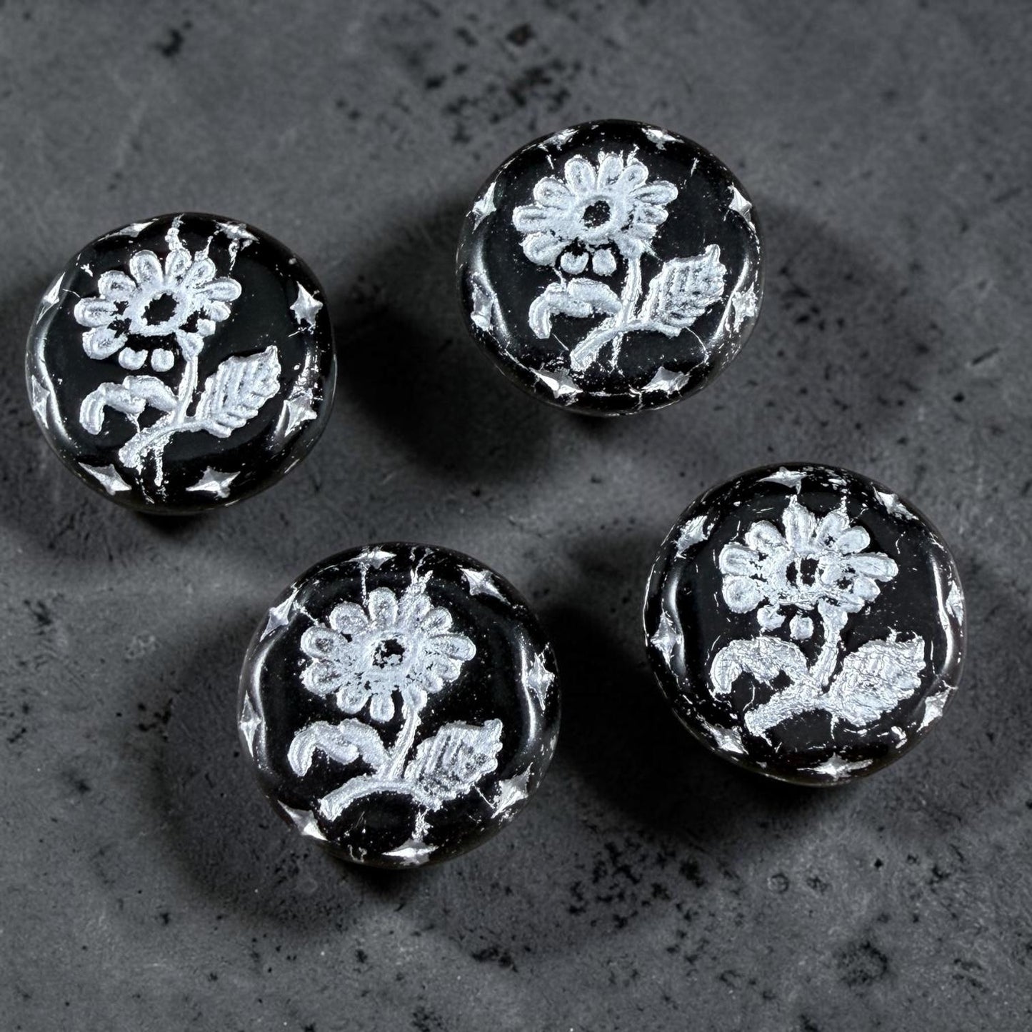 Czech Beads, 18mm Marguerite Daisy, Black and Silver (Black/Silver) * 4 Beads