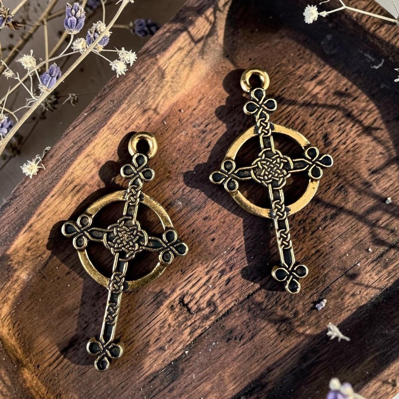 TierraCast Charms Halo Celtic Cross Drop Keep The Faith Collection 30mm Antiqued Gold Double Sided Cross Pendant (TC/2582-26) *