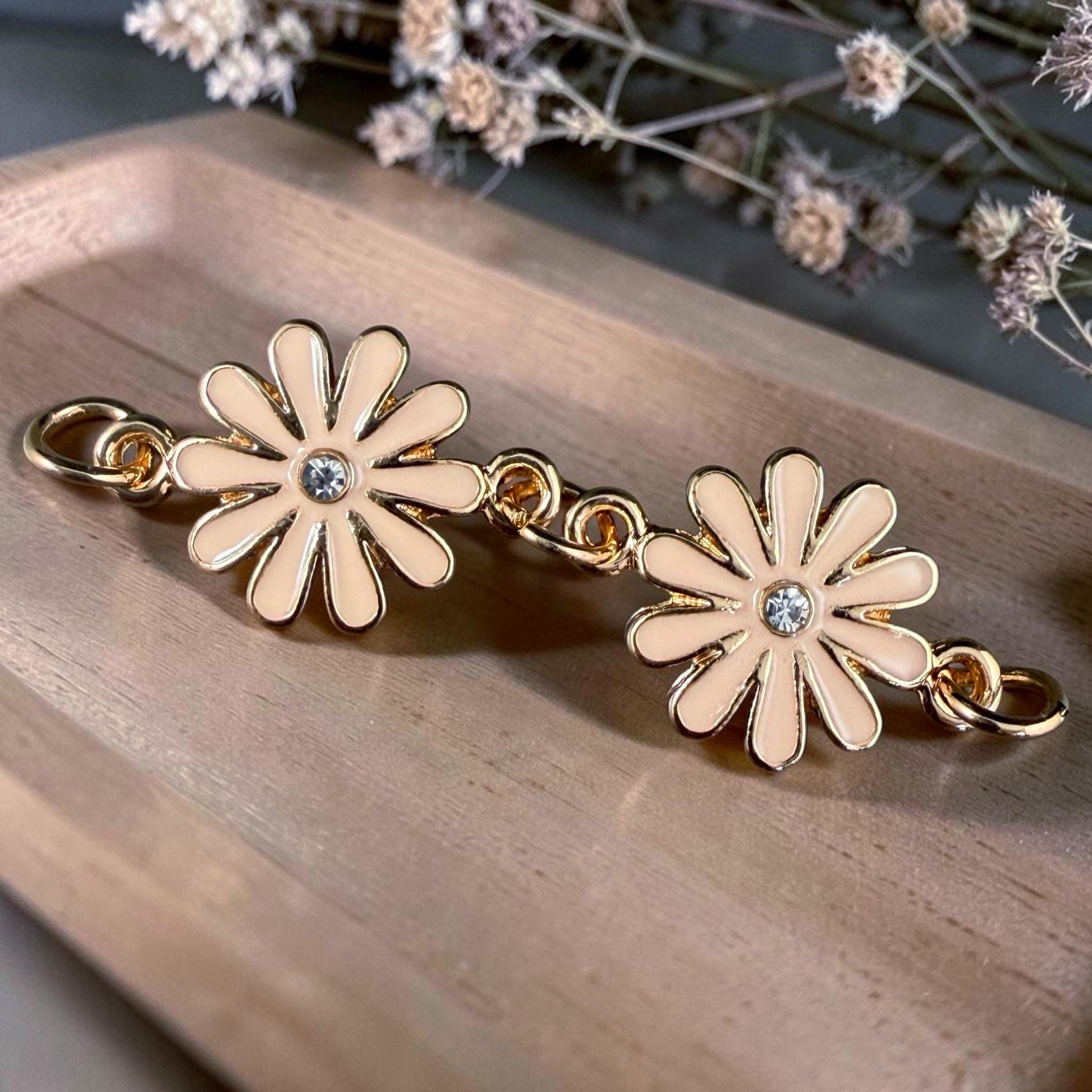 Ename Connector - 15x22mm Pink Daisy Link (1512-9547) * Set of 2