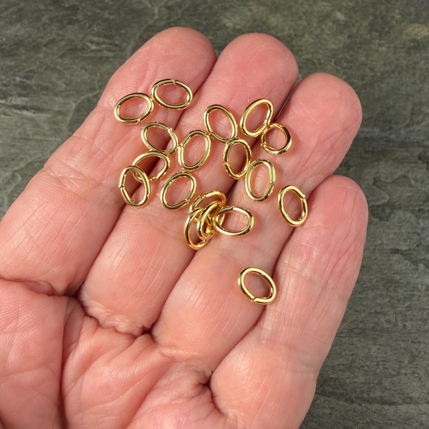 8x6mm Oval Jump Rings, 16g Open, Gold Plated Brass (FMG/5078) * Qty. 100