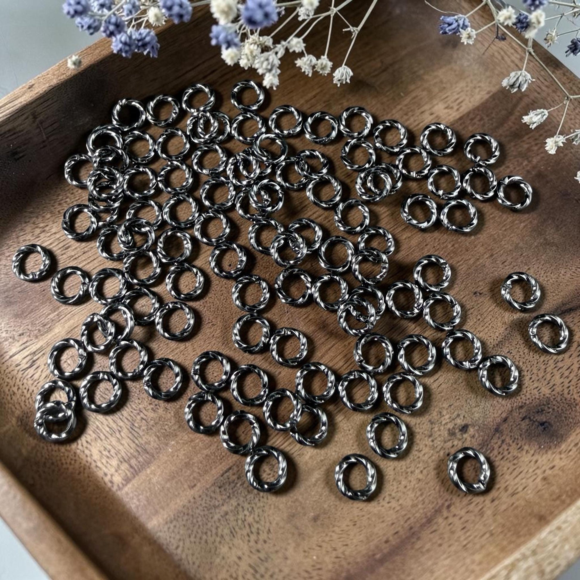 6mm Twisted Jump Rings, 16g Open, Gunmetal Black Plated Brass (FMG/5046) * Qty. 100