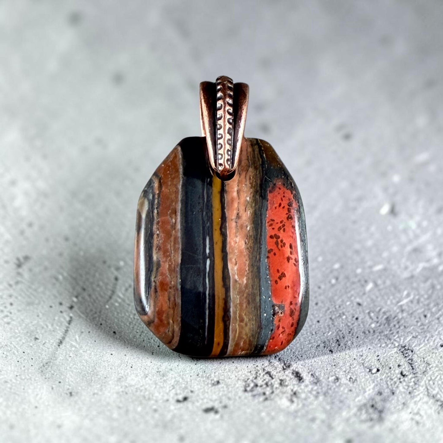 Tiger Iron Gemstone Pendant with Antiqued Copper Bail, 29x23mm (Tigeriron-C) * Qty. 1