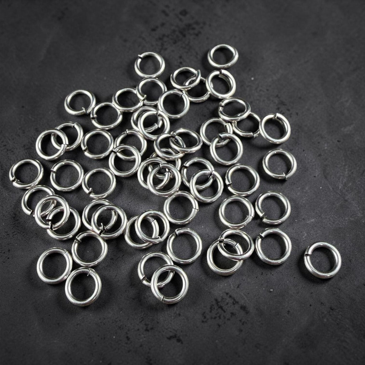 5mm 20 gauge Antiqued Silver Jump Rings, Silver Plated Brass (PF/649-05-77) * Qty. 100