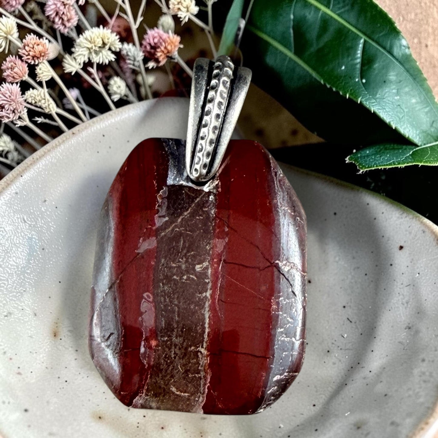 Red Jasper/Hematite Gemstone Pendant with Antiqued Pewter Bail, 29x23mm (Jasper-P) * Qty. 1