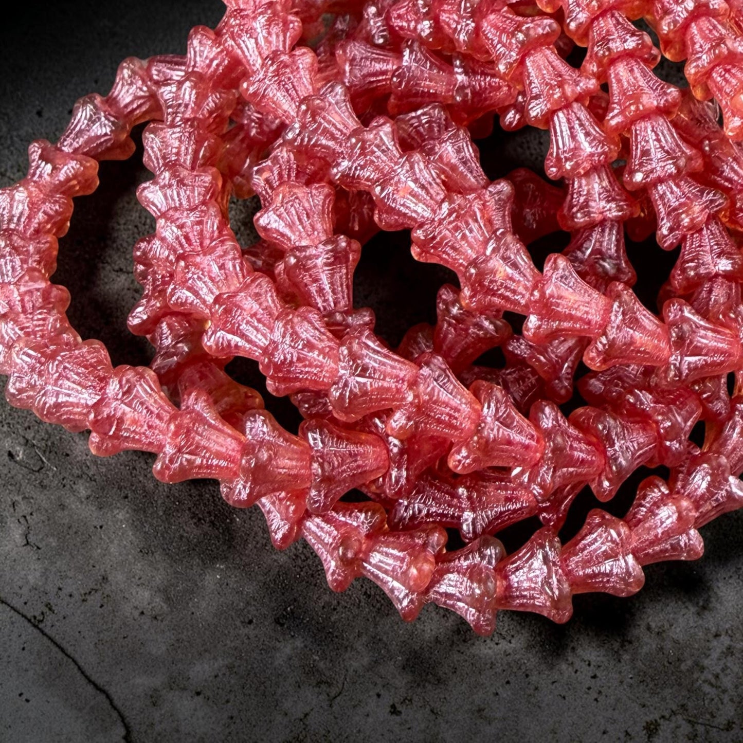 Czech Beads - 5x6mm Small Trumpet Bell Flower, Fuchsia Pink Luster (FLO/N-2266) * 30 Beads