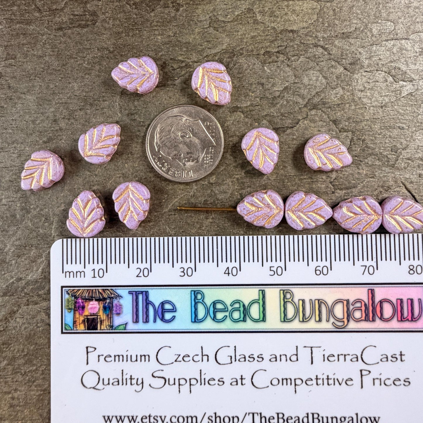 Czech Glass Beads, Pastel Purple 10x8mm Mint Leaf with Gold Wash (33305/54202) * Qty. 16