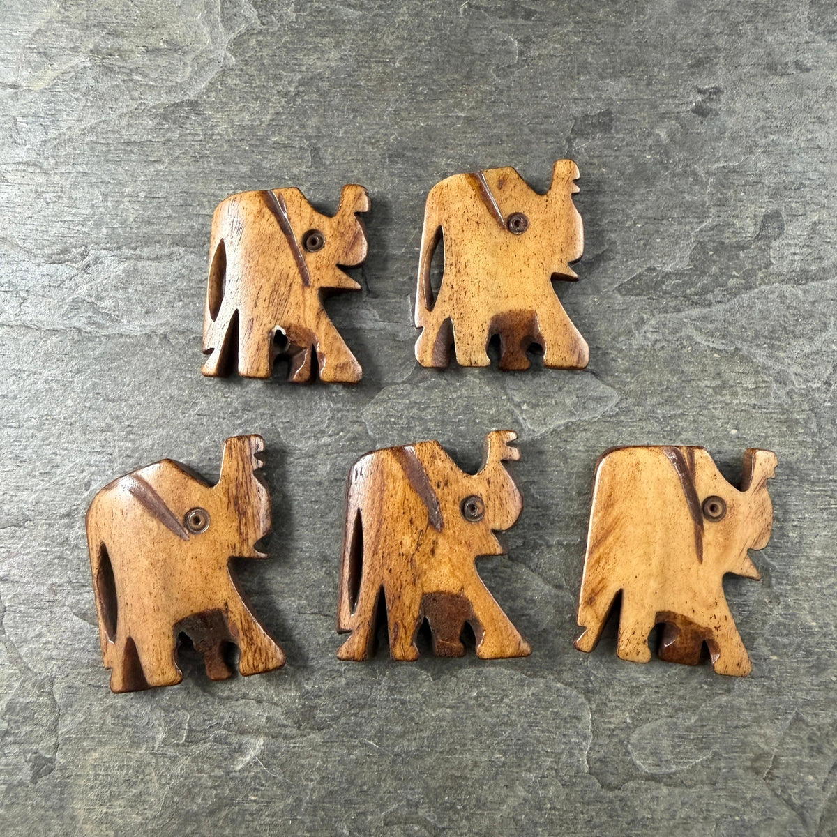 Vintange Elephant Beads - Carved Bone, 22 to 29mm - Lot A - 5 Beads