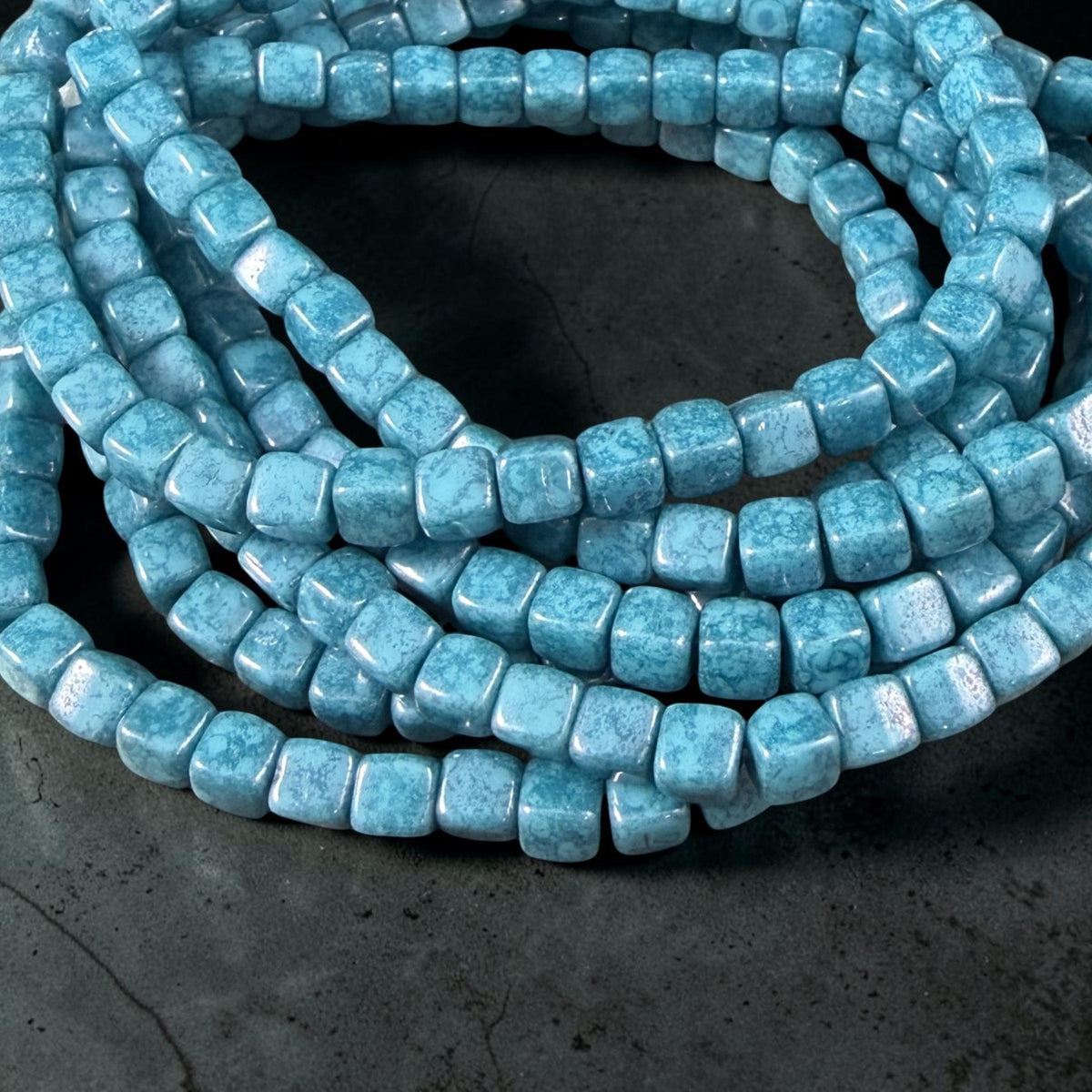 Czech Glass Beads - 4mm Cube, Slate Blue Picasso Luster (CUB/N-0140) * Qty. 40