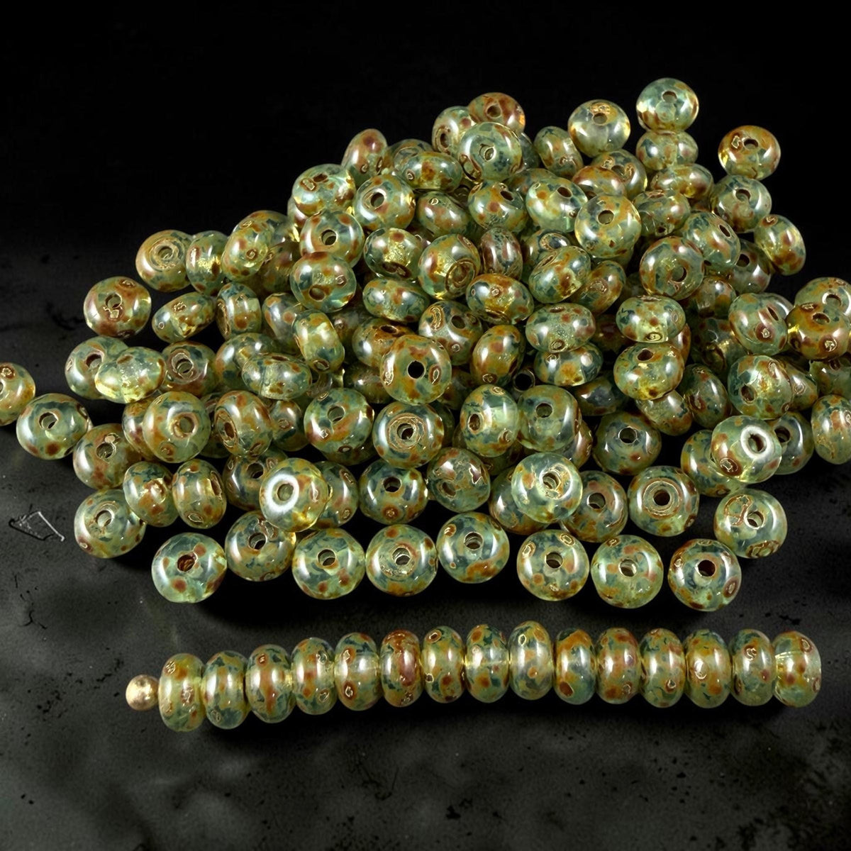 Czech Glass Beads - 2.25x4mm Heishi Rondelle, Peridot Green Picasso (952965) * 100 Beads
