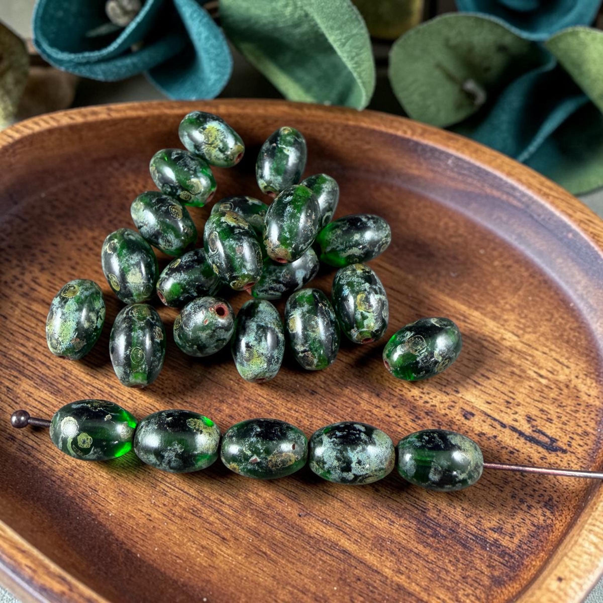Czech Glass Beads - 9x6mm Olive Oval, Emerald Green Picasso (R964849) * 20 Beads