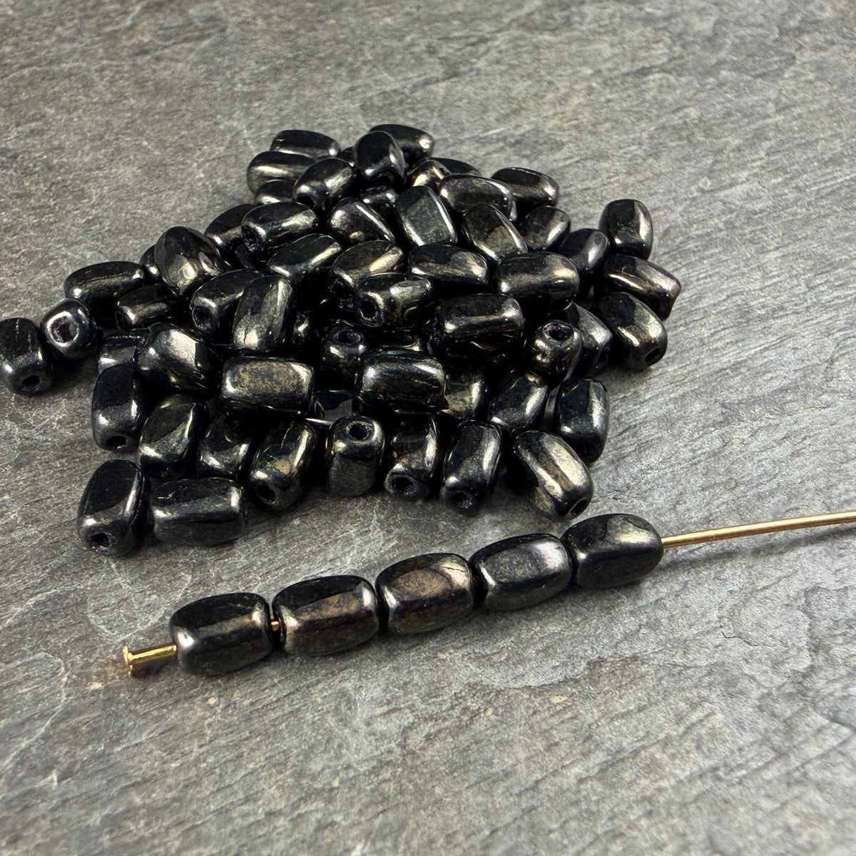 Czech Glass Beads - 5x3mm Rectangle, Black with Gold Luster Finish (R965527) * 50 Beads