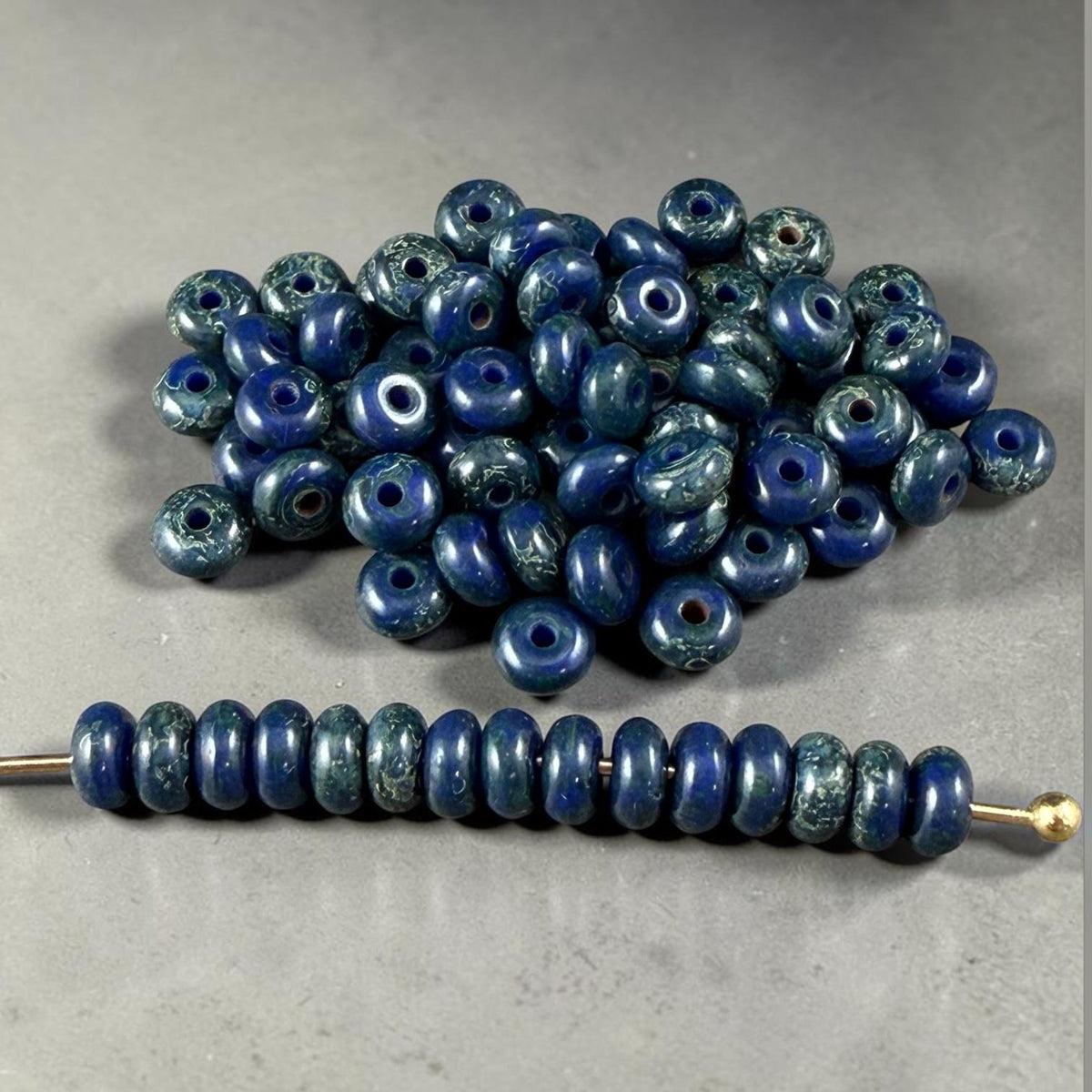 Czech Glass Beads - 2.25x4mm Heishi Rondelle, Navy Blue Picasso (953816) * 100 Beads