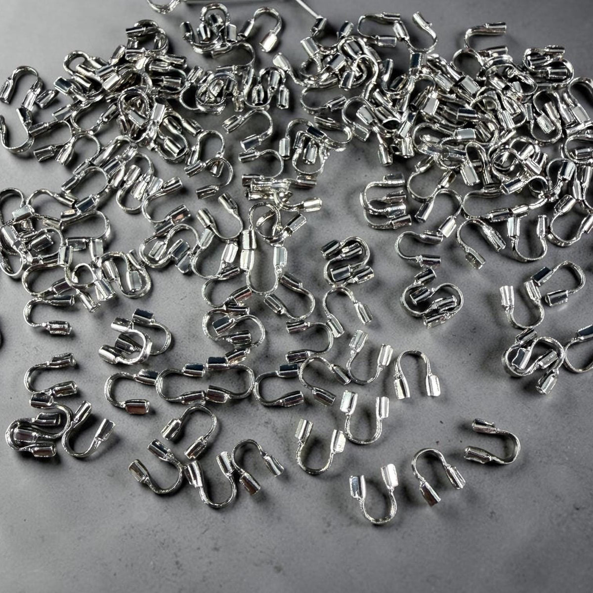 Wire Guards, 4mm Platinum Plated Brass Wire Guardians (I606-30P) * Qty. 200