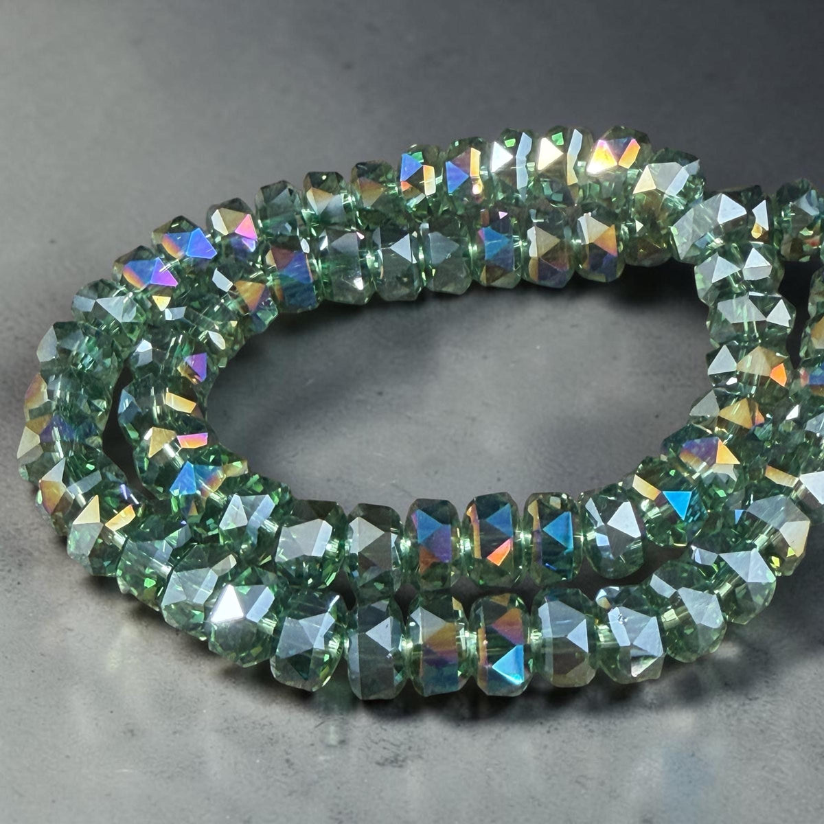 Iridescent 8x5.25mm Faceted Rondelle - Fern Green with AB (8x5RON-FernAB) * 30 Beads