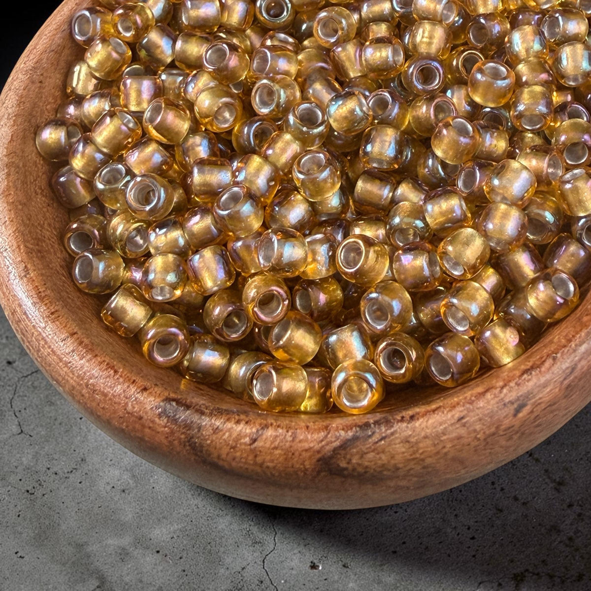 6/0 TOHO Glass Seed Beads, Light Topaz, Gold Lined (T6/SM-278) * 20 grams