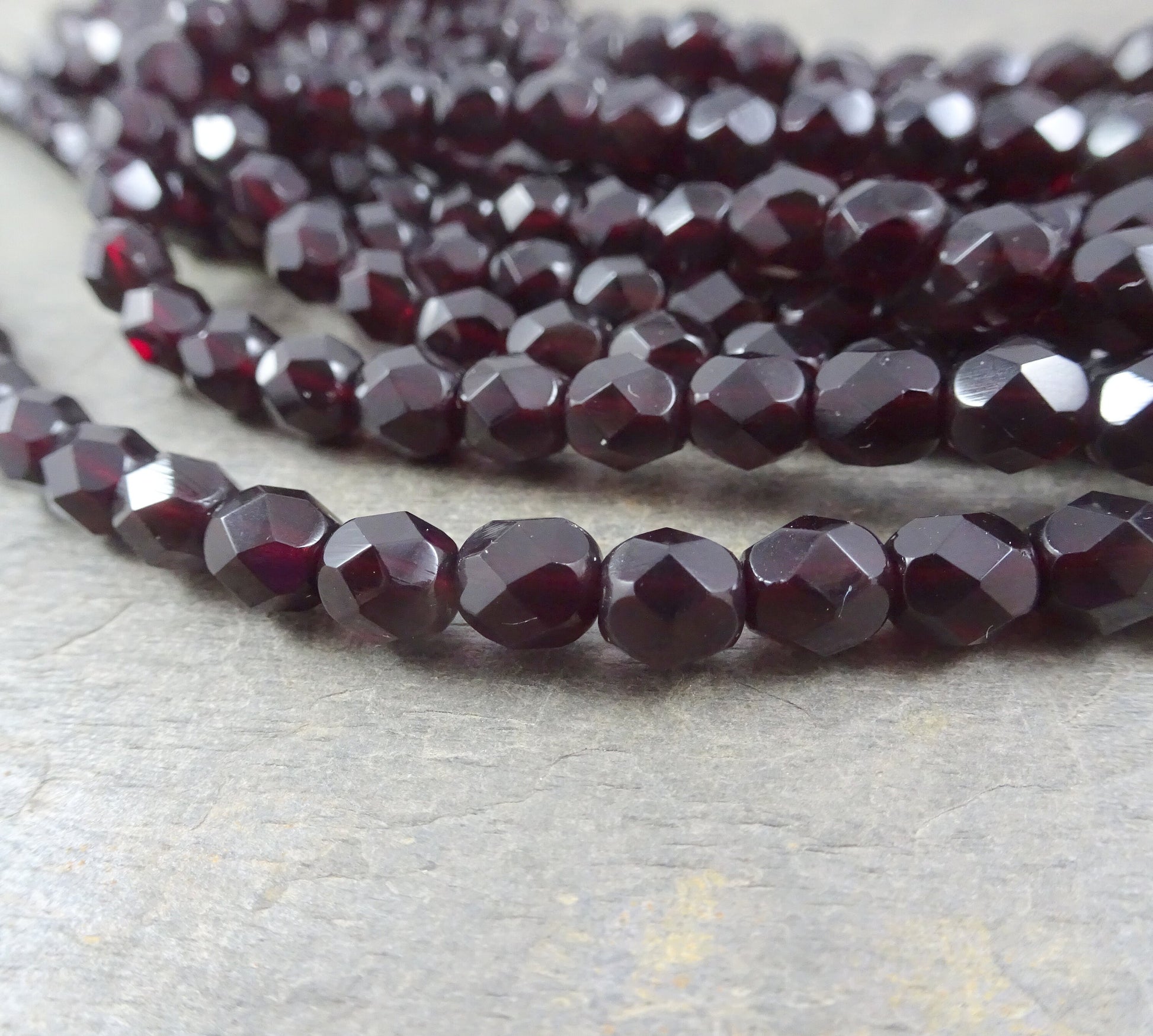 Garnet Czech Beads 6mm Czech Glass Fire Polished Beads 6mm Faceted Round Beads - Dark Red Garnet (FP6/SM-9011) - Qty 25