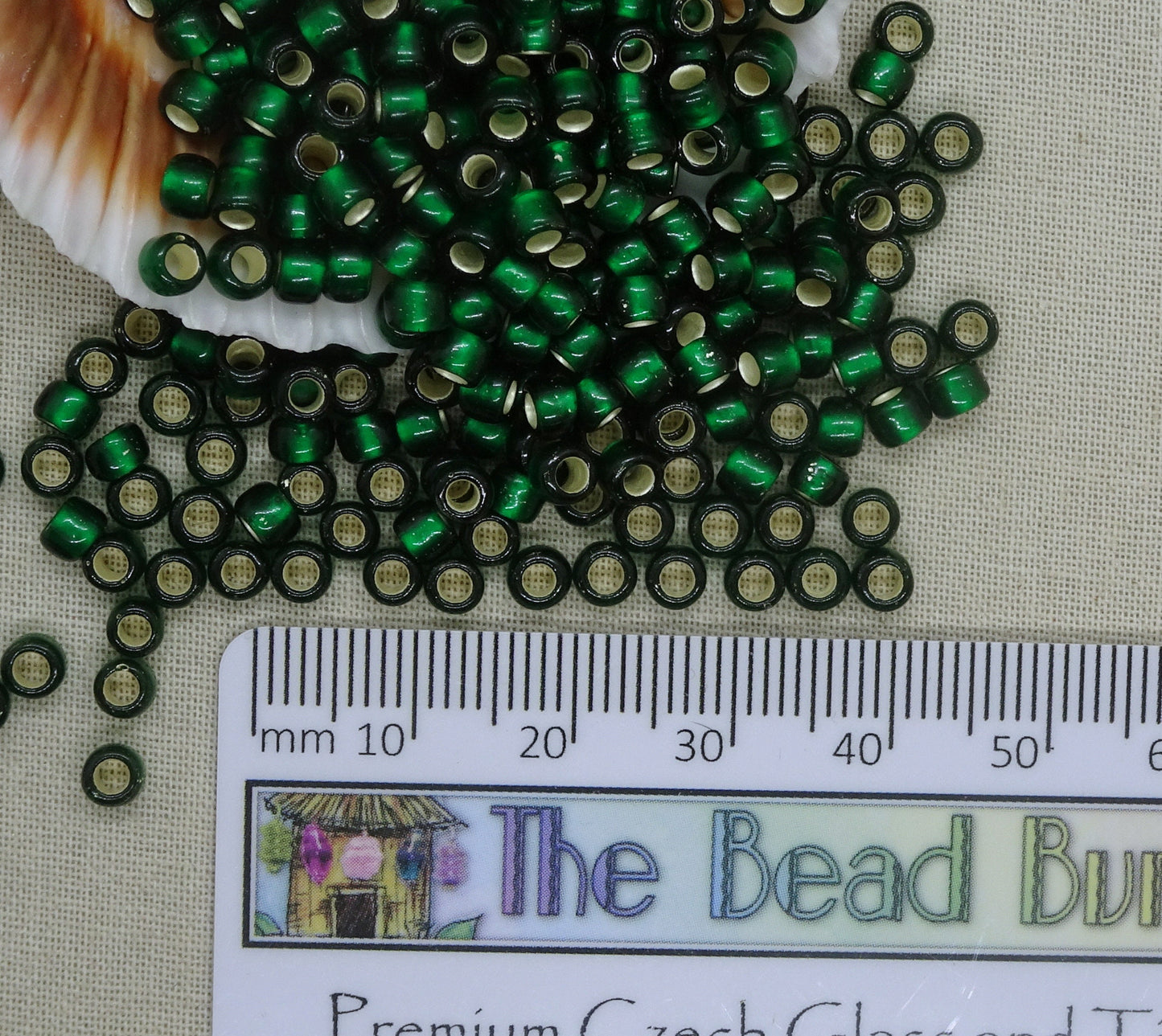 Frosted Emerald Green Seed Beads TOHO 6/0 Round Green Beads with Silver Core (T6/SM-36F) 6/0 Glass Seed Beads 4mm Beads *