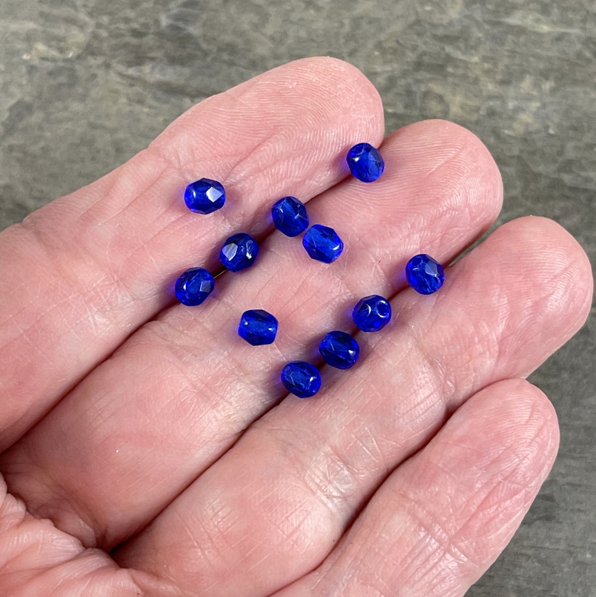 Small Cobalt Blue Beads 4mm Czech Glass Faceted Round Beads - Cobalt Blue Transparent Beads Czech Glass Beads (FP4/SM-3008) * Qty 50