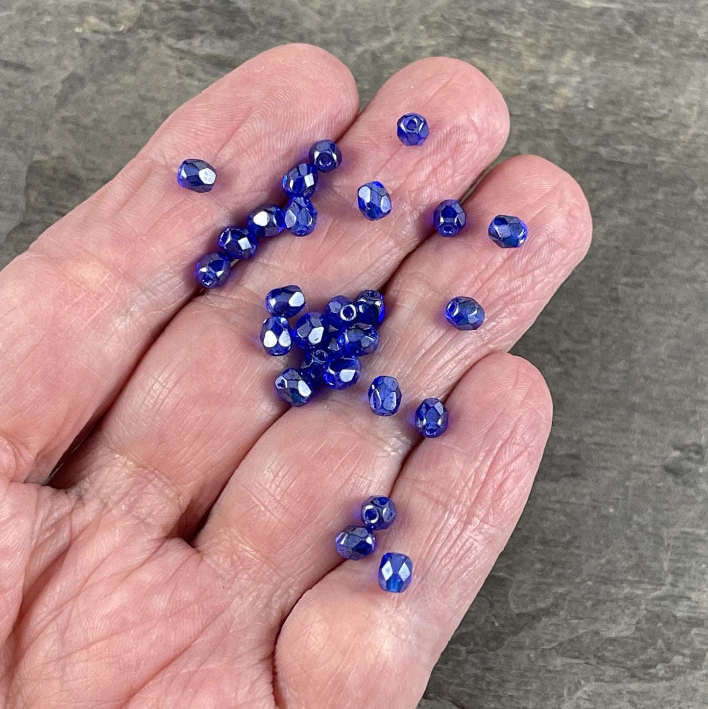 4mm Sapphire Blue Shimmer Glass Beads 4mm Transparent Czech Glass Beads Lusterous Sapphire Blue Faceted Round Beads (FP4/3005L) * Qty 50