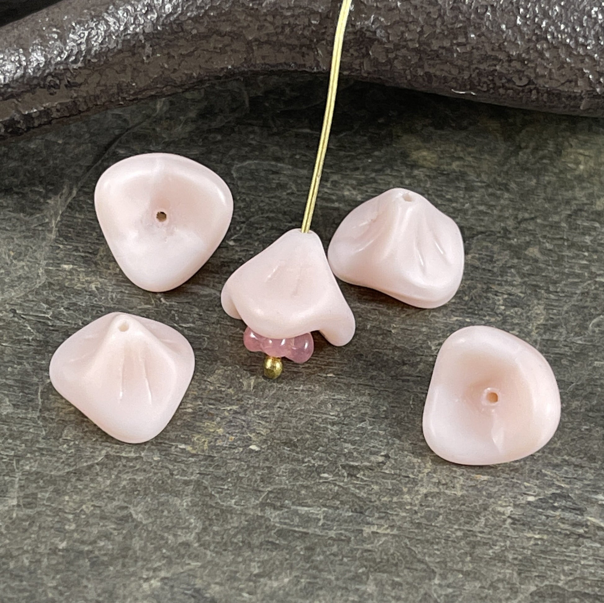 Matte Opaque Peach Flower, 3-Petal Flower Beads, Czech Glass Beads, Matte Pale Peachy Pink, 12x9mm Bell Flower Bead (FLLB/RJ-1071) * Qty. 10