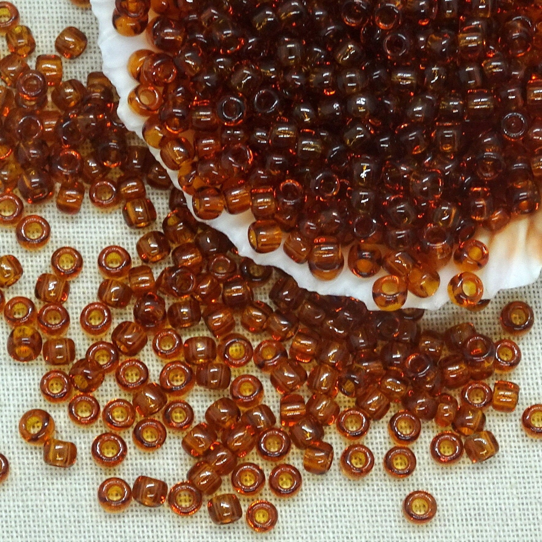 Topaz Brown Glass Seed Beads Brown 8/0 TOHO Seed Beads (T8/SM-941) - Smoky Topaz Seed Bead - 8/0 Seed Beads 3mm Seed Beads * Qty 20 grams